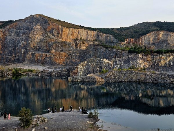 杜德配资 “反向旅游”渐热，中秋国庆假期旅游打开新方式